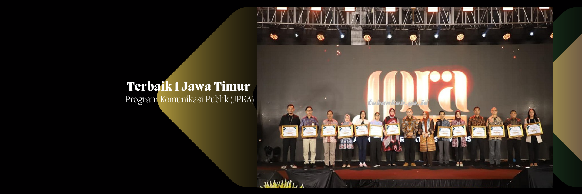 Terbaik I kategori Program Komunikasi Publik DISKOMINFO se-Jawa Timur